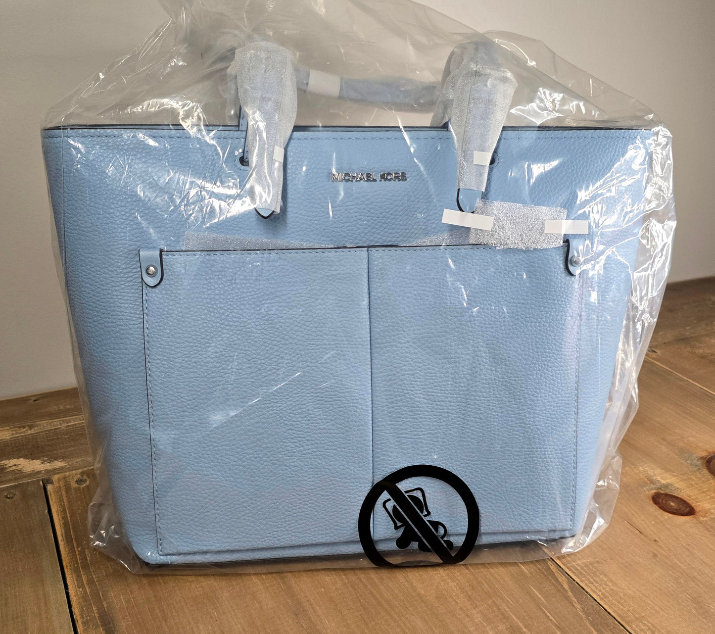 Michael Kors Jet Set pocket tote