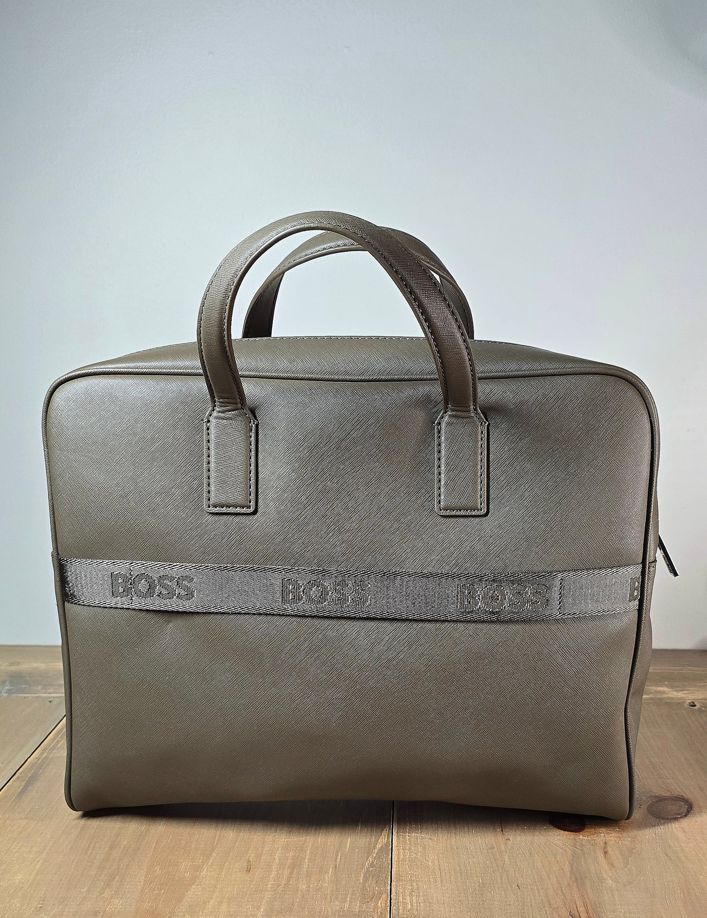 BOSS ZAIR_S DOCUMENT CASE