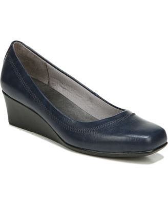 LifeStride Groovy Wedge Pumps Black Smooth 7M