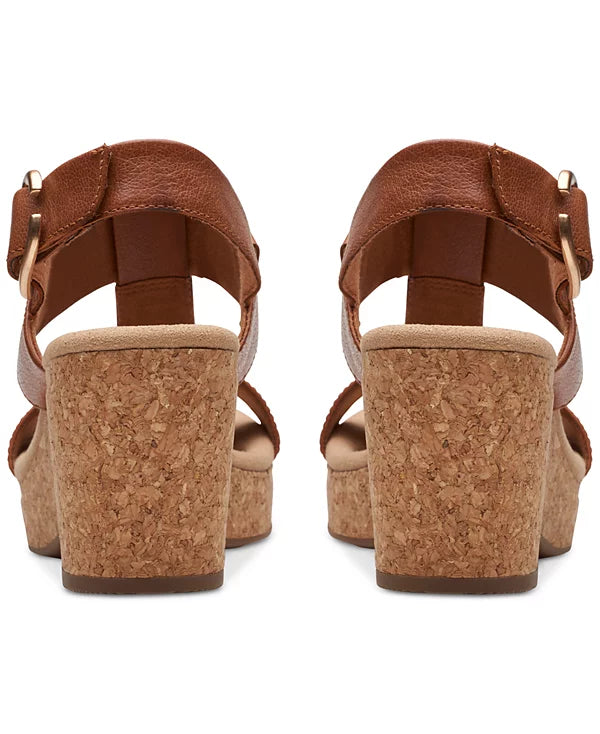 Clarks Giselle Style Wedge Heel Platform Tan 6M
