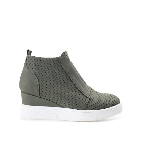 Journee Collection Womens Clara Olive 7M
