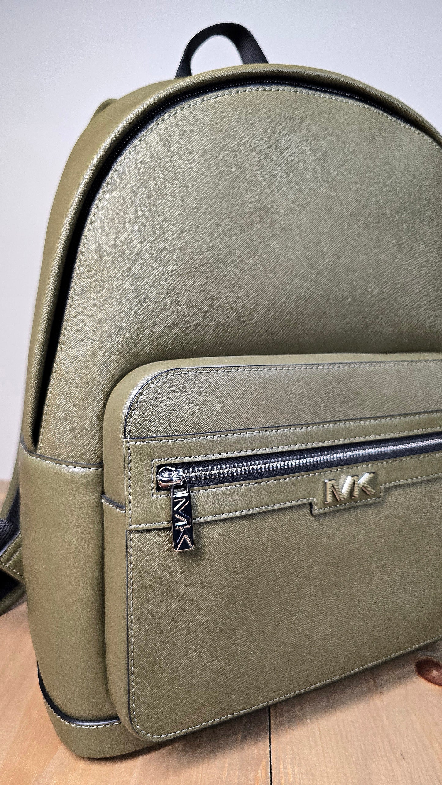 Michael Kors Mens MK backpack