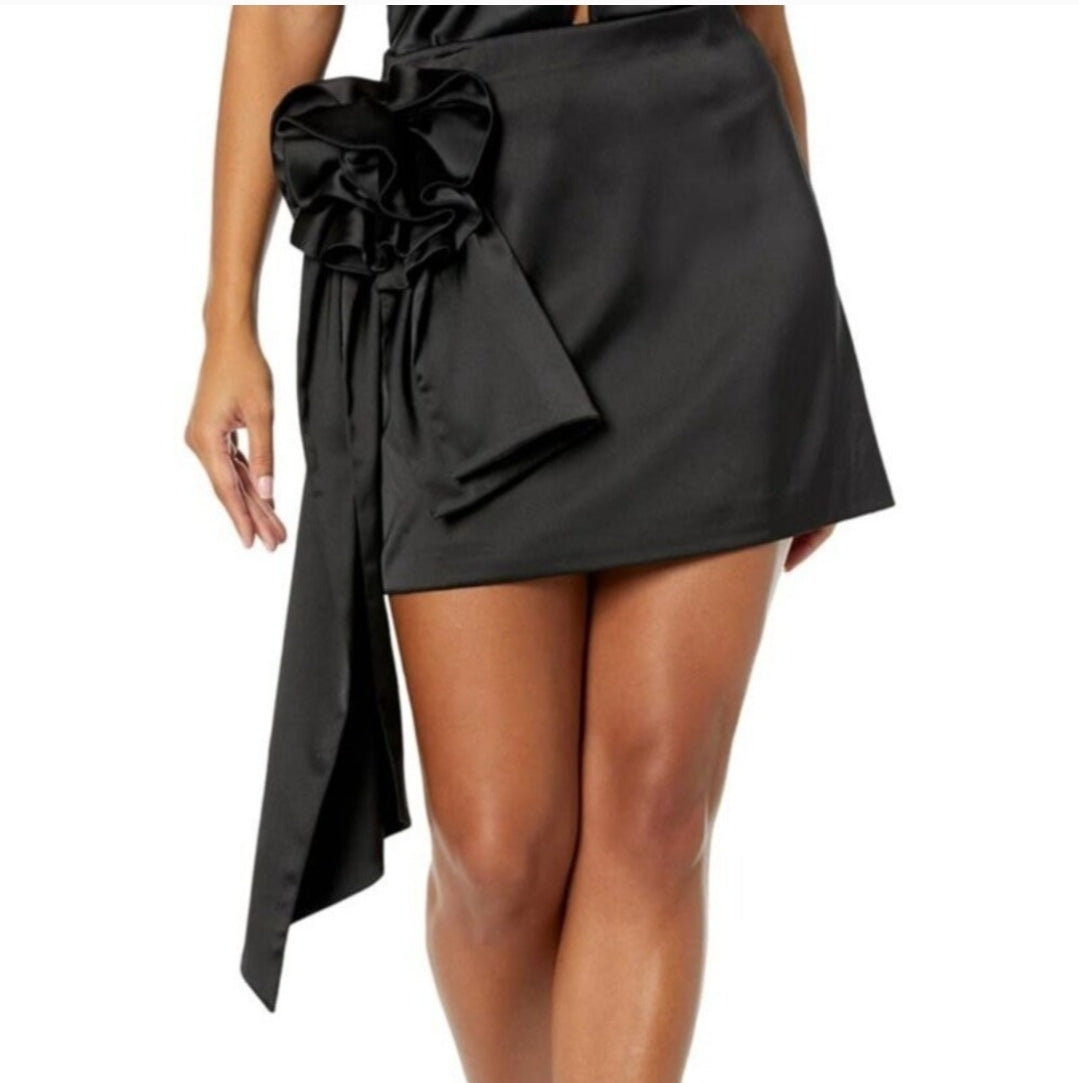 Corsage waist mini skirt